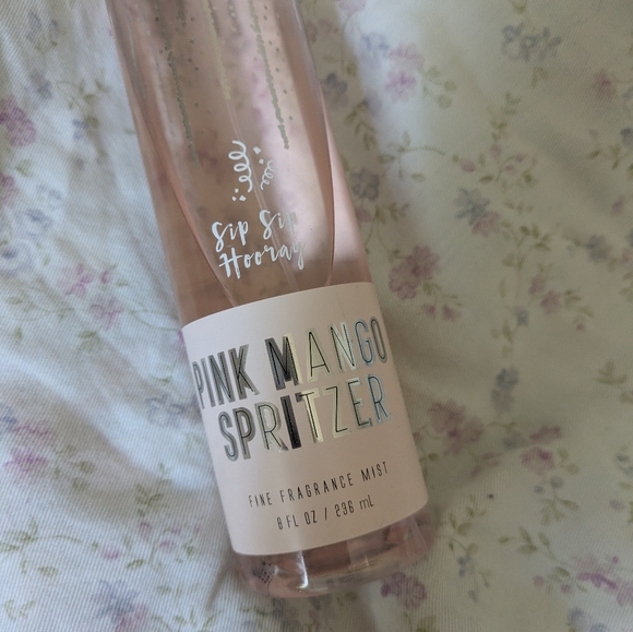 Bath And Body Works Pink Mango Spritzer Fragrance Mist - Picture 2 of 5
